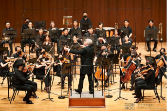 2021 경기필하모닉오케스트라 헤리티지 시리즈 IV < 슈만 교향곡 1번 & 2번> (서울) 실황사진